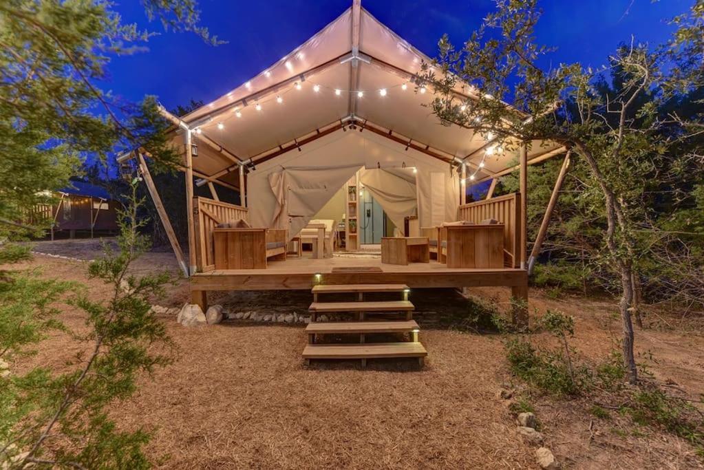 12 Fires Luxury Glamping With Heating #5 Hotel Johnson City Kültér fotó
